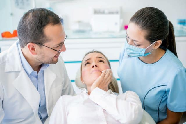 When to See an Emergency Dentist